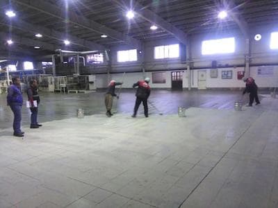 اجرای پرایمر کفپوش اپوکسی